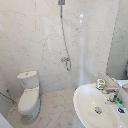 Sea Breeze Guest House Негомбо Экстерьер фото