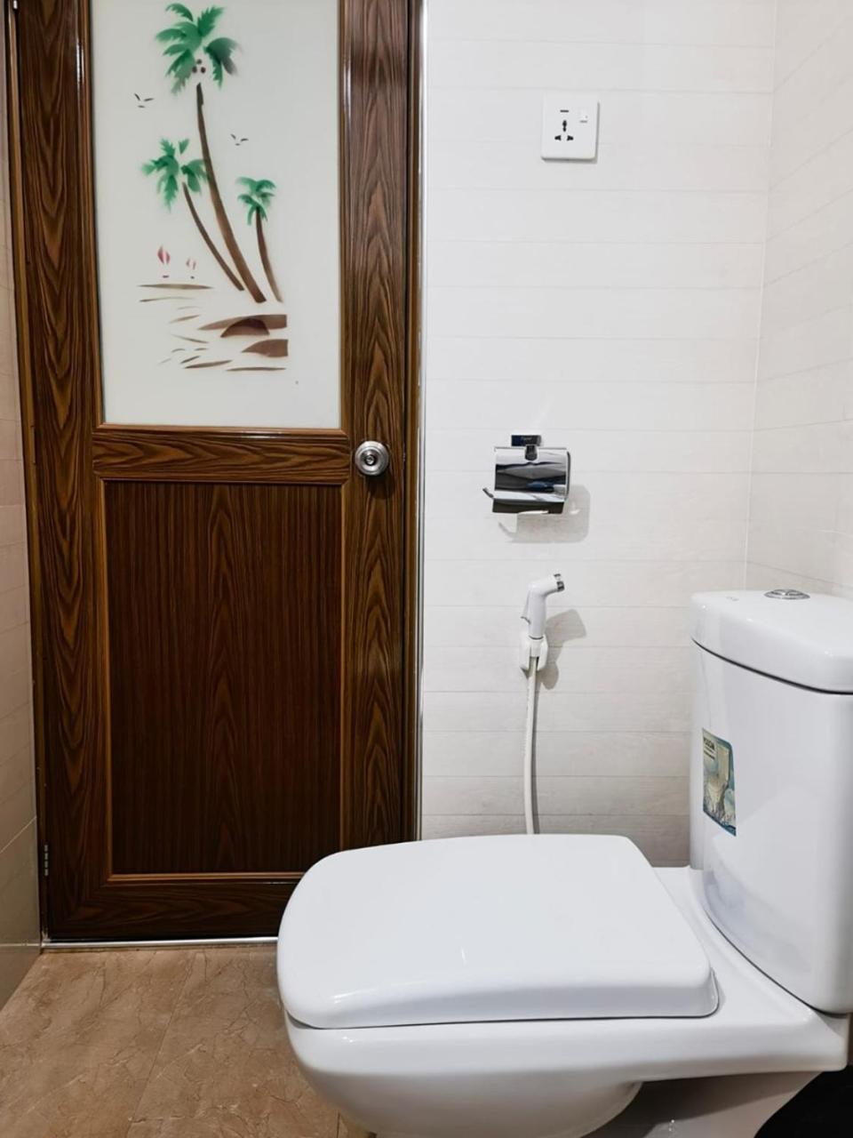 Sea Breeze Guest House Негомбо Экстерьер фото