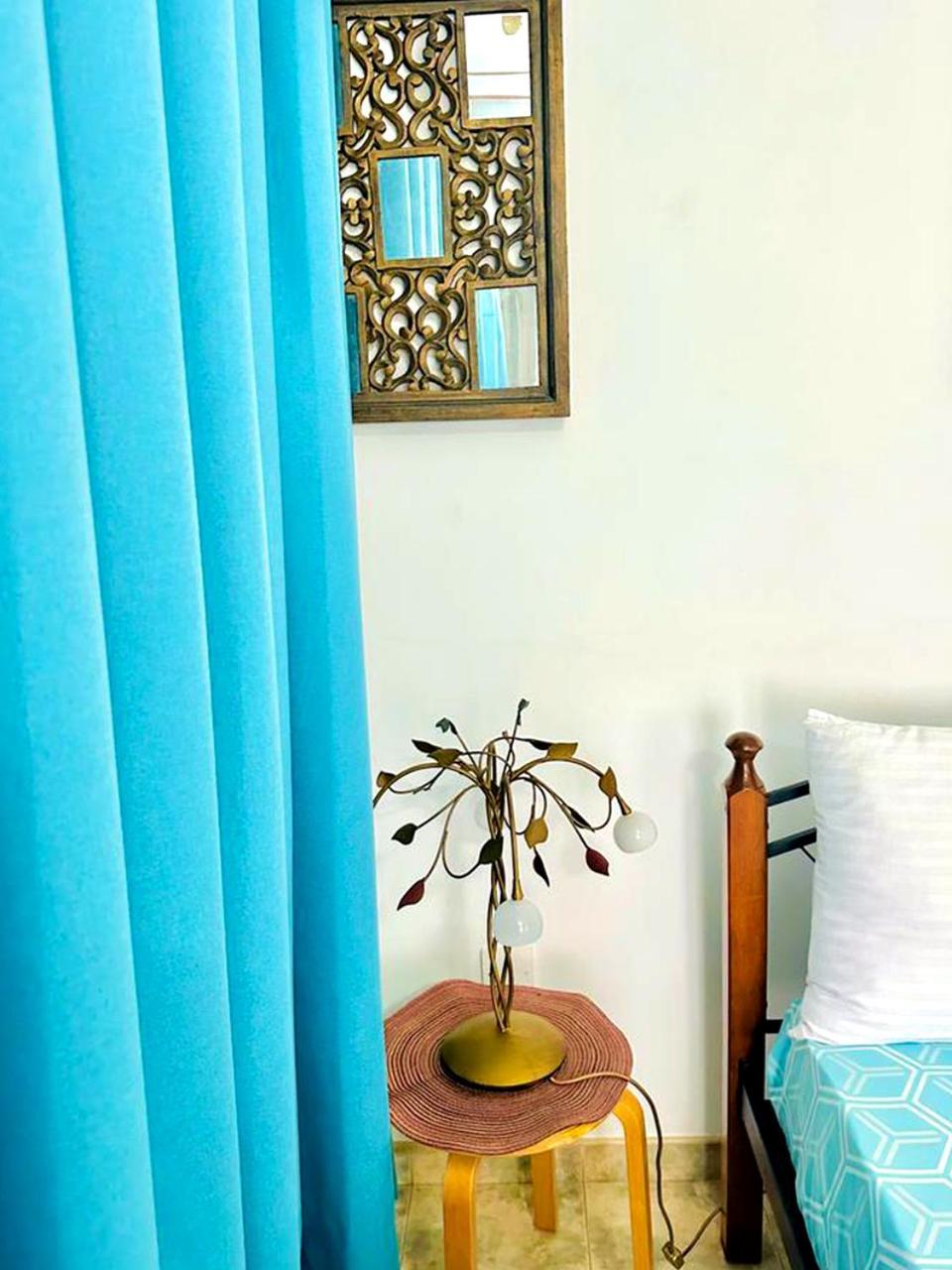 Sea Breeze Guest House Негомбо Экстерьер фото